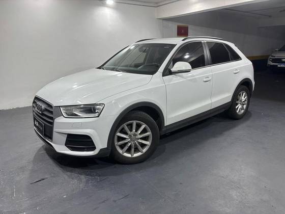 AUDI Q3 1.4 TFSI AMBIENTE FLEX 4P S TRONIC